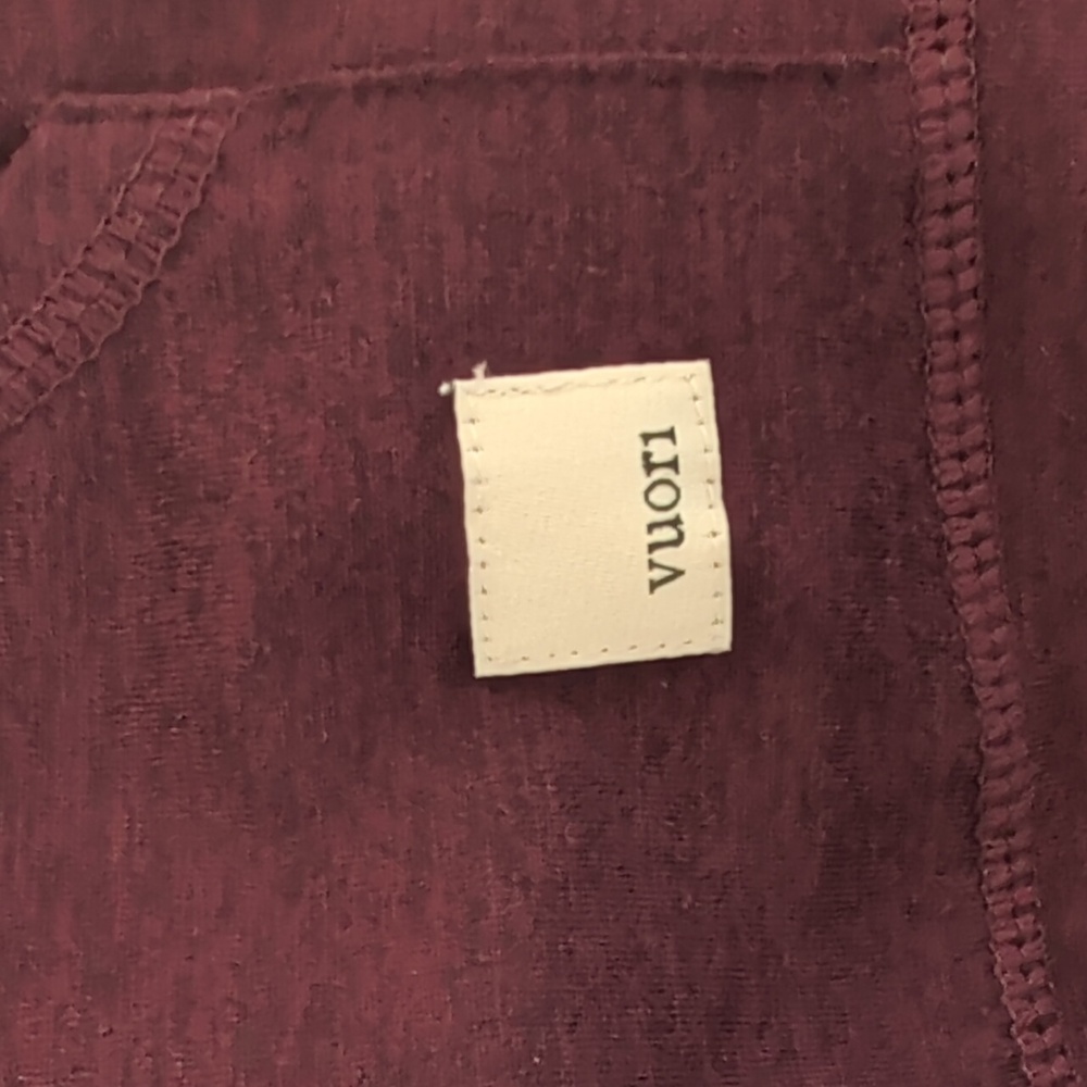 Vuori Halo Performance Hoodie Burgundy Black Heathered EUC - Picture 4 of 6